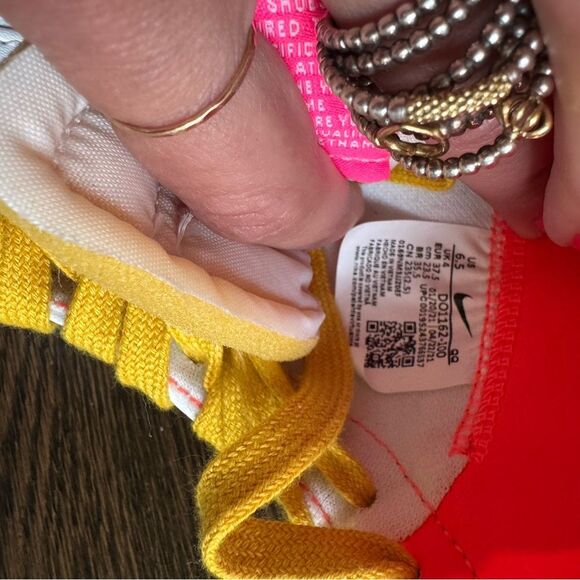 Rare NIKE Multi-color WOMENS Mid BLAZER 77 Size 6.5 EUC - Picture 10 of 10